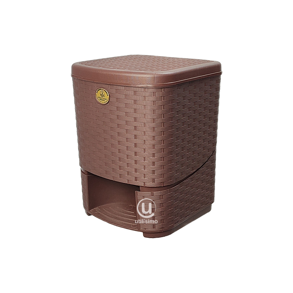 CESTO TIPO RATTAN CON PEDAL 15L LA ARDILLA | utilísimo® - Imagen 4